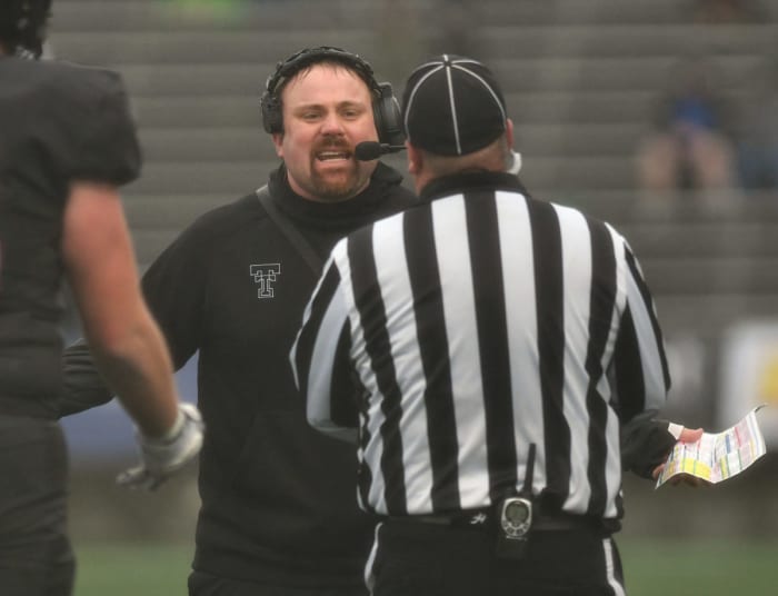 Central-Catholic.Tualatin.6A-football-final.Taylor-Balkom.36